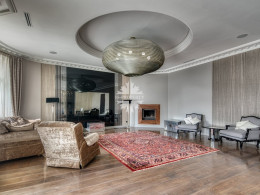 Пречистенка улица, 27