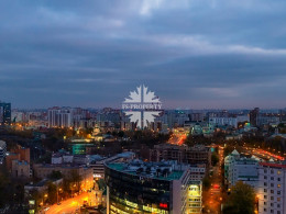 Земляной Вал улица, 37