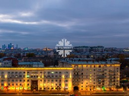 Земляной Вал улица, 37
