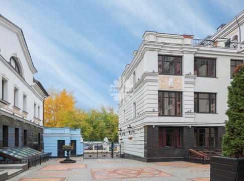 Подсосенский переулок, 3