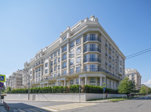 Ефремова улица, 19к1-4