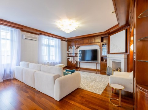Краснопролетарская улица, 7
