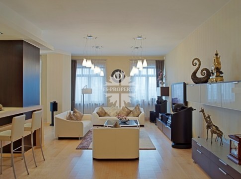 Капранова улица, 4