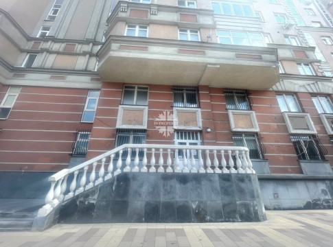 Долгоруковская улица, 6